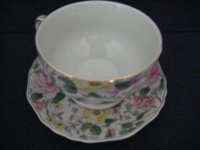 VERY BEAUTIFUL SPECIAL PLACE TEA/COFFEE CUP SET 2001  